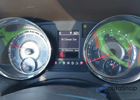 2013 Chrysler Town & Country Touring из США, поврежденный, VIN 2C4RC1BG6DR604565